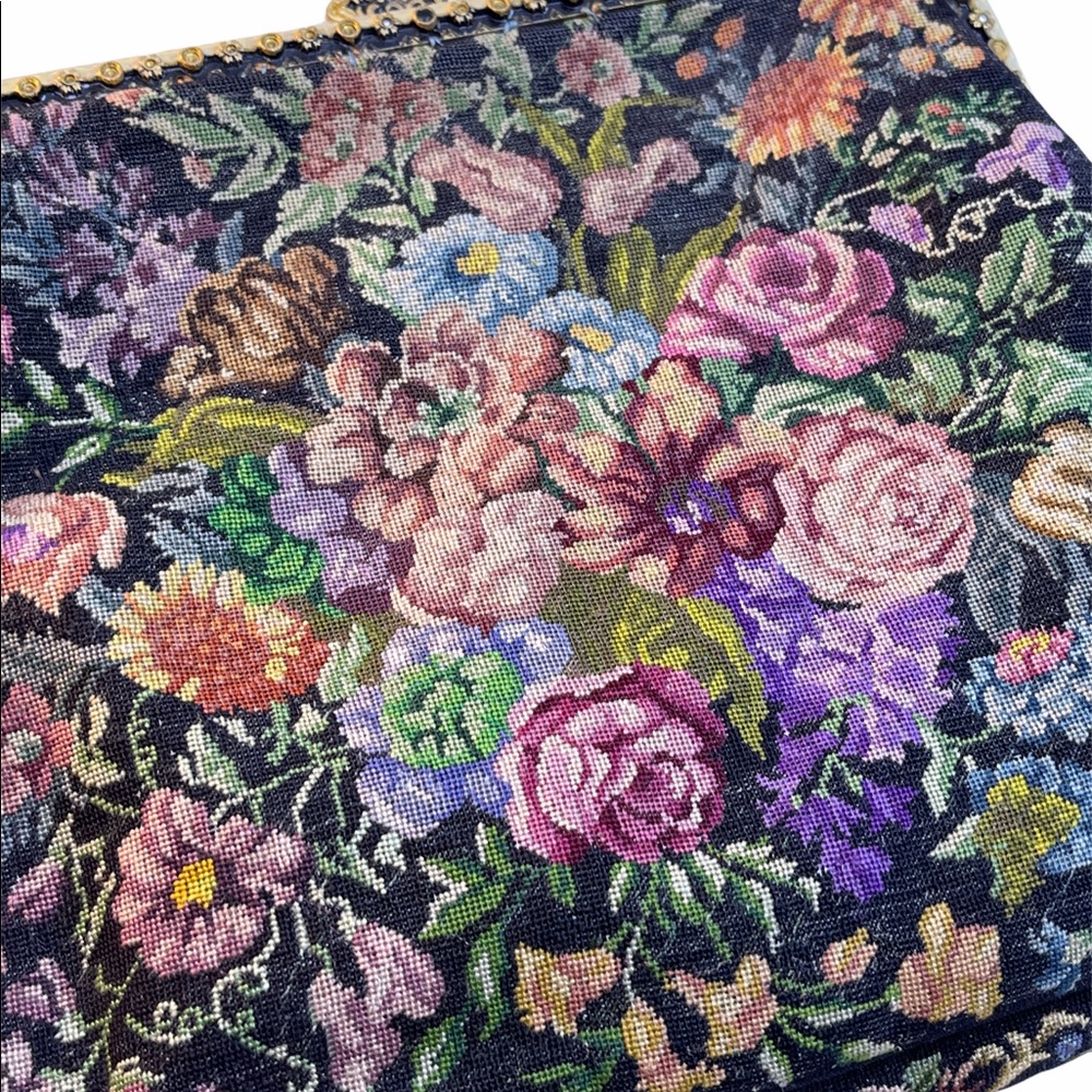Victorian Handmade petite point Purse flowers Antique needlepoint - Picture 7 of 10